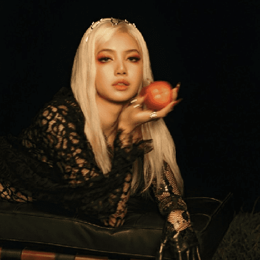 Born Again LISA 🖤 3