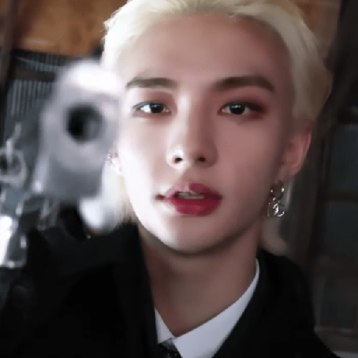 Hyunjin (10) 17