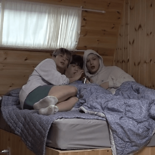 K-pop Sofi&osk 3