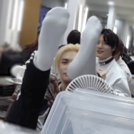 Hyunjin (10) 27