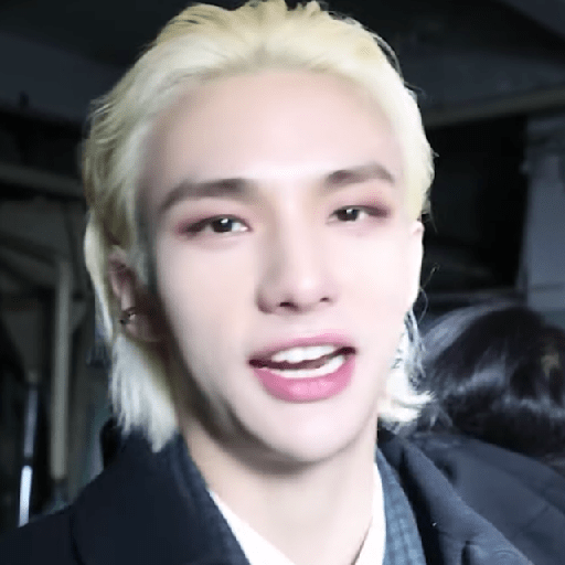 Hyunjin (10) 18