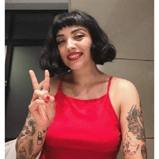 Mon laferte 28