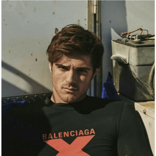 Noah (Jacob Elordi) 7