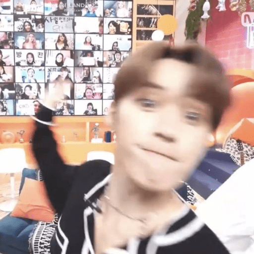 Stray kids 1 :3 8