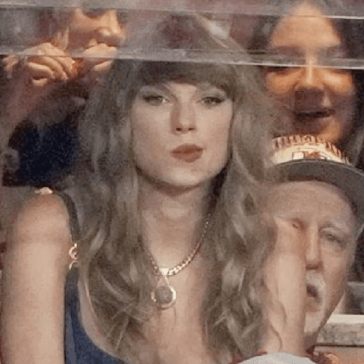 Taylor Swift ✨ 2