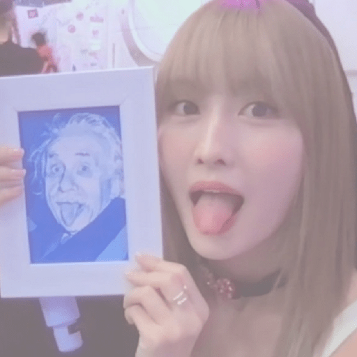 ൈ🌸᪲ momo 사˚ 7