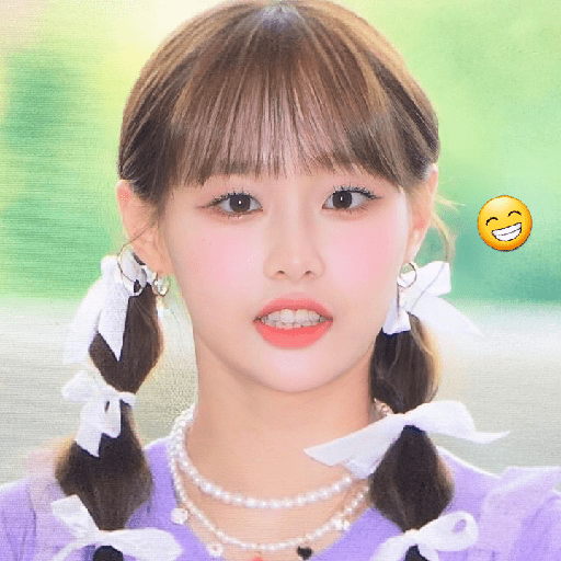 Chuu imitando Emojis 😻 22