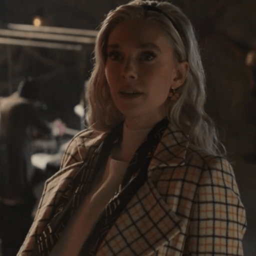Susan Storm Vanessa Kirby 14