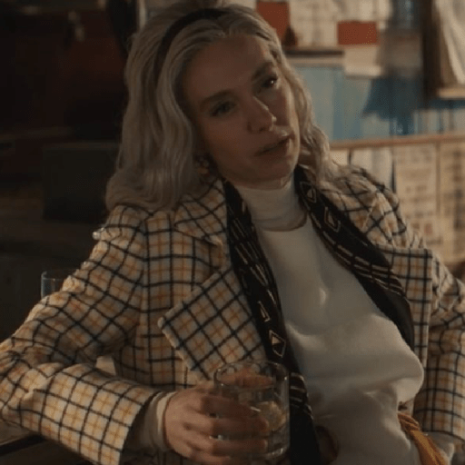 Susan Storm Vanessa Kirby 13