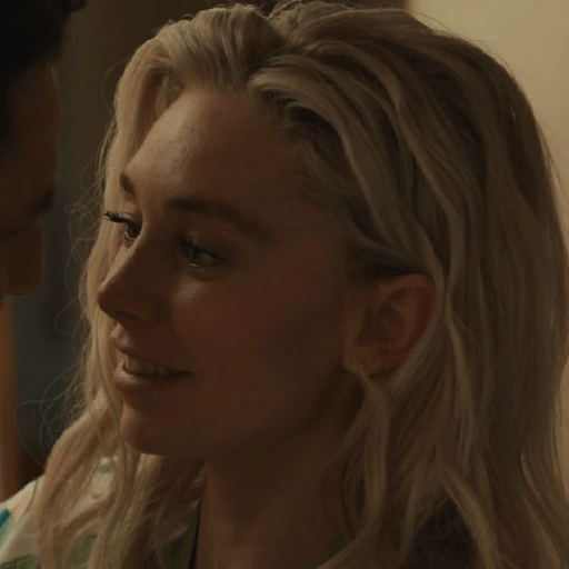 Susan Storm Vanessa Kirby 28