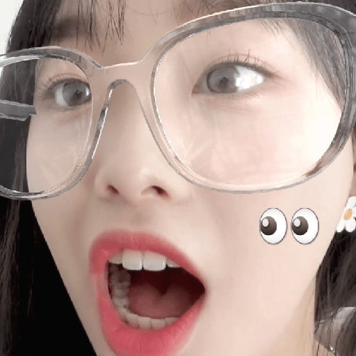 Chuu imitando Emojis 😻 26