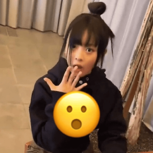 Kpop random emojis 😜(part. 4) 9