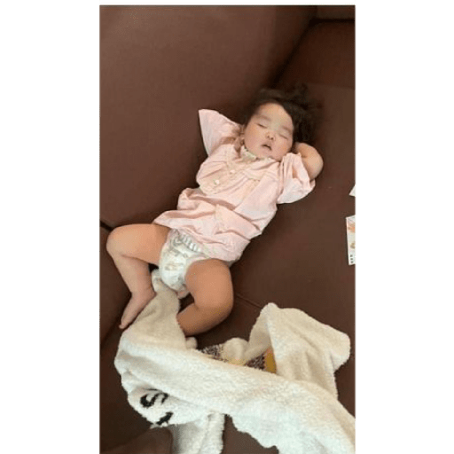 Coreana bebé chinita coreanita 3