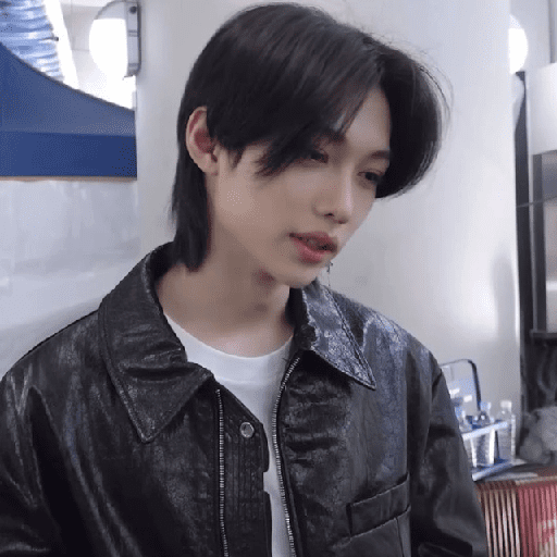 °•《 Félix 🐣 》•°skz 9