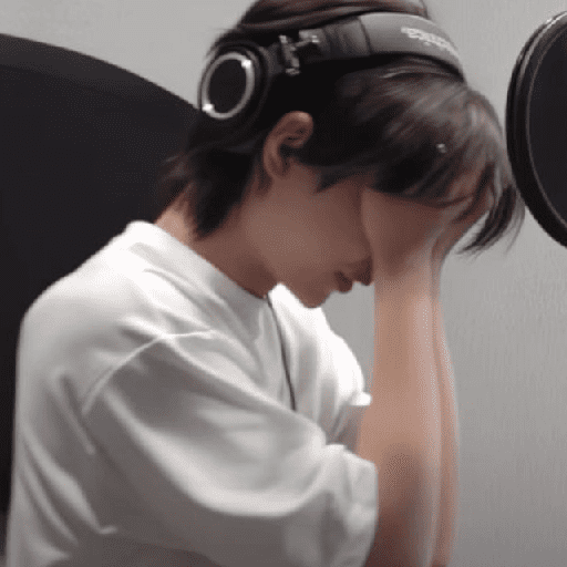 °•《 Félix 🐣 》•°skz 24