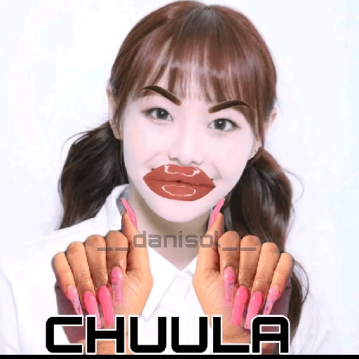 Chuu imitando Emojis 😻 7