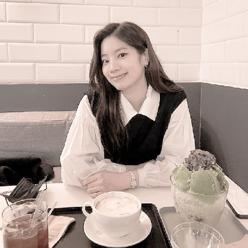 Dahyun Twice Soft Pack. 4