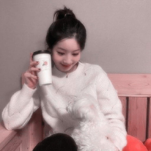 Dahyun Twice Soft Pack. 5