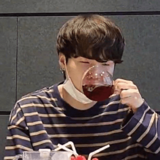 Yoongi (BR🇧🇷) 12