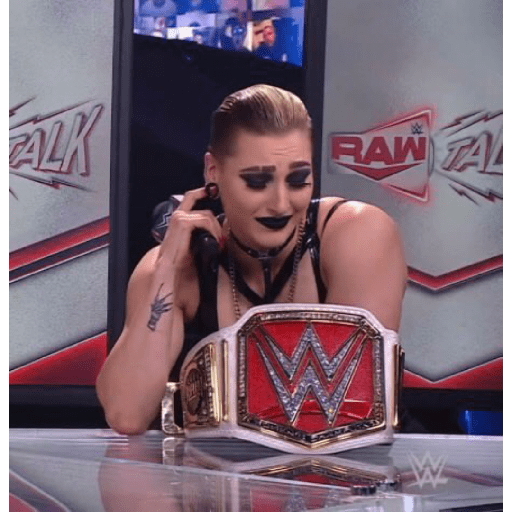 Rhea is papi 4