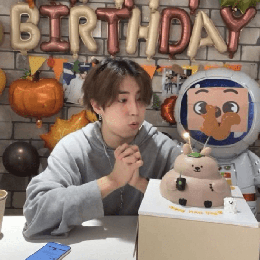 Han  ! ♡ 16