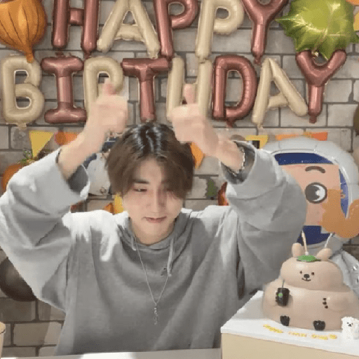 Han  ! ♡ 13