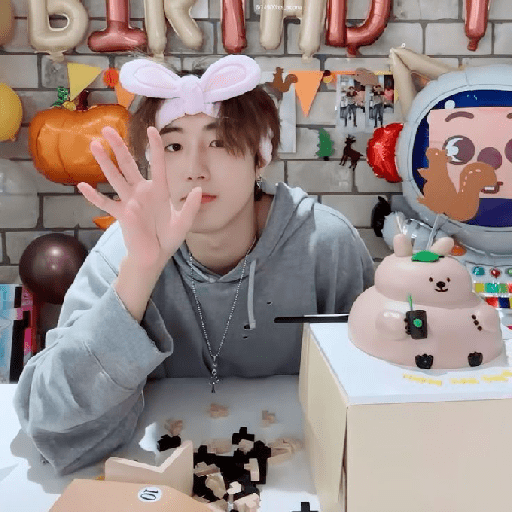 Han  ! ♡ 20