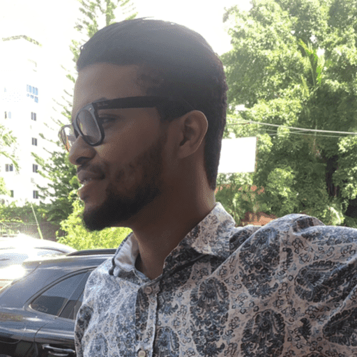 Isaias random UwU  8