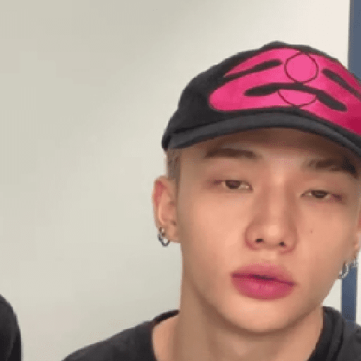 STRAY KIDS LOVE STAY #1 14