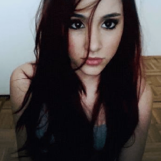 I'm ariana grande 8