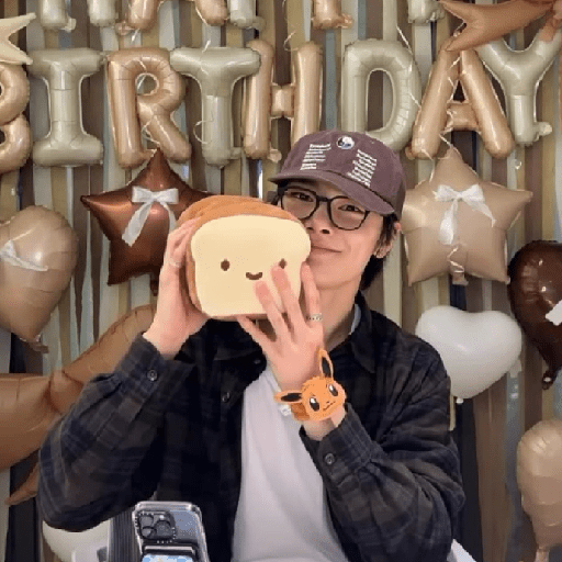 STRAY KIDS LOVE STAY #1 7