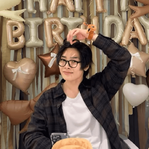 STRAY KIDS LOVE STAY #1 3