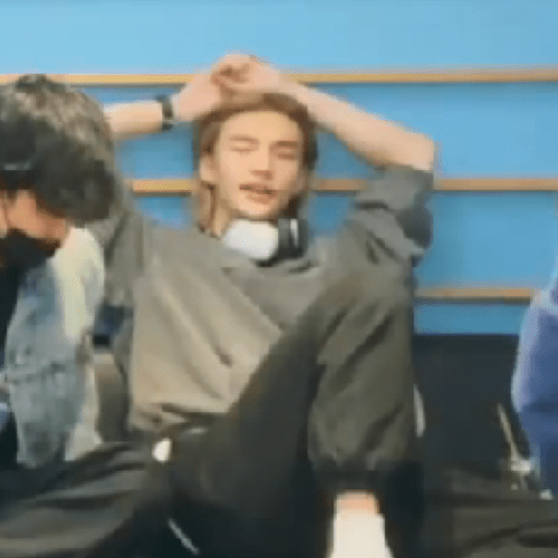 Hyunjin (13) 5