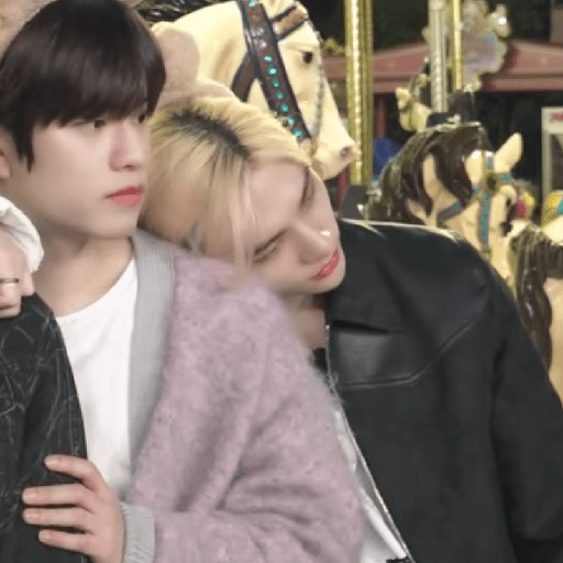 Hyunjin (13) 13