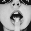 👄 Con el dedo en la boca 5👆 14