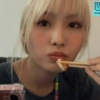 Idols eating/drinking 2 11