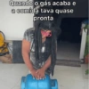 Quando o gás acaba e a comida tava quase pronta