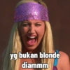 yg bukan blonde diammm