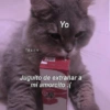 TRASH Yo Juguito de extrañar a mi amorcito :(