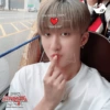 았다
STRAYKIDS
신시가
How old do look?
Years old