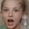 MENINA DA GARRAFA 15