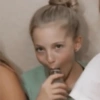 MENINA DA GARRAFA 12