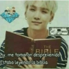 BIBLE THE BIBLE Ay, me tomaron desprevenido. Estaba leyendo la biblia. ingin