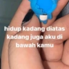 hidup kadang diatas kadang juga aku di bawah kamu