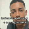 tentaram me derrubar e conseguiramkkk