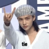 tie M