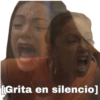 [Grita en silencio]