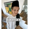Stiker meme cortis 7
