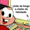 sinto de longe o cheiro de falsidade