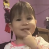 🎀👧🏻Niña mordiendose el dedo👧🏻🎀 15